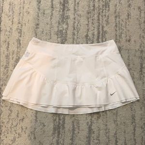 White Nike tennis skirt